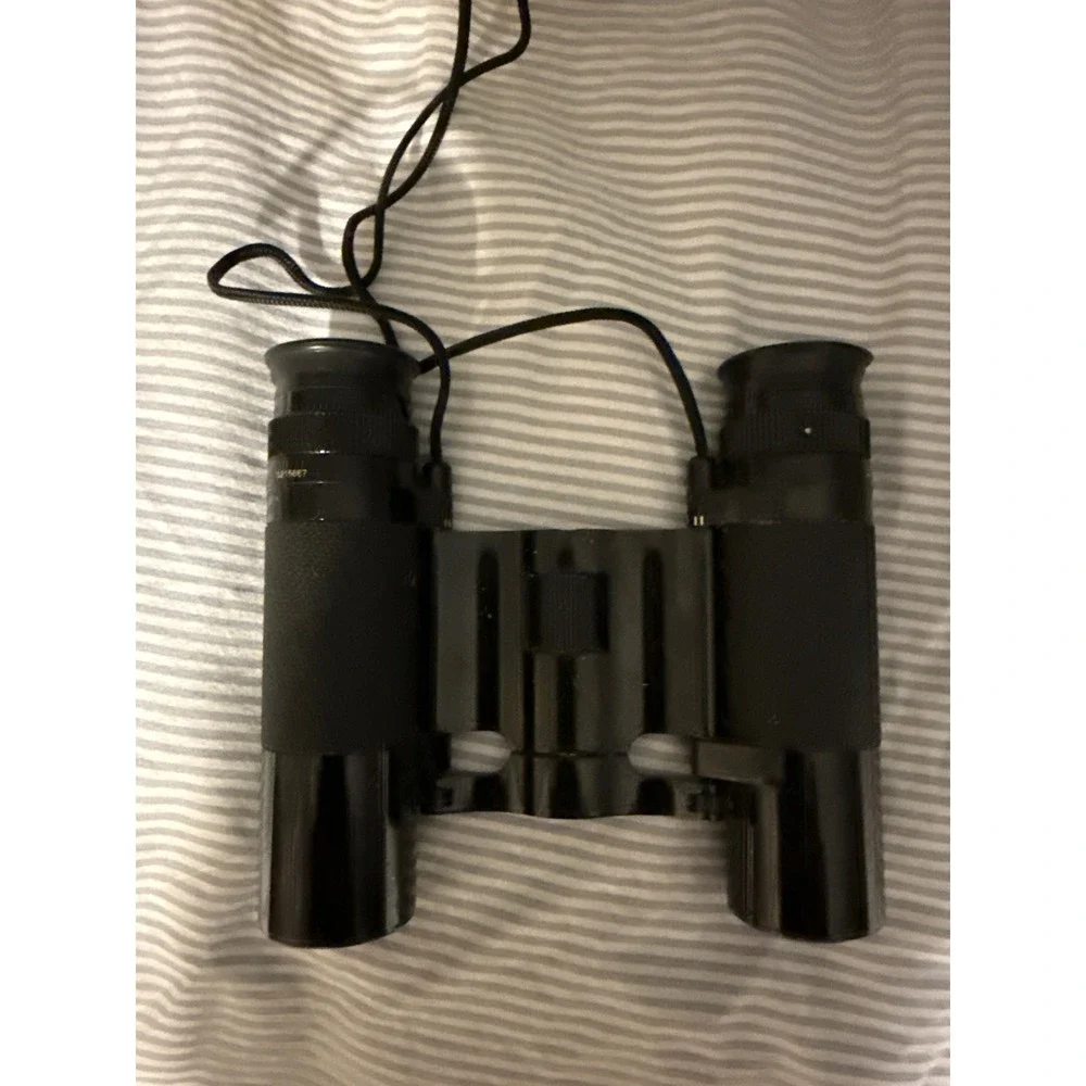 Minolta Pocket 8x20 7.2 Binoculars Compact Folding Black Travel Sport Optic